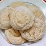 Picture of Amish Butter Cookies on a plate.