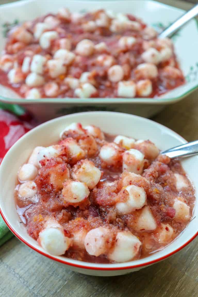 Picture of cranberry salad in a bowl