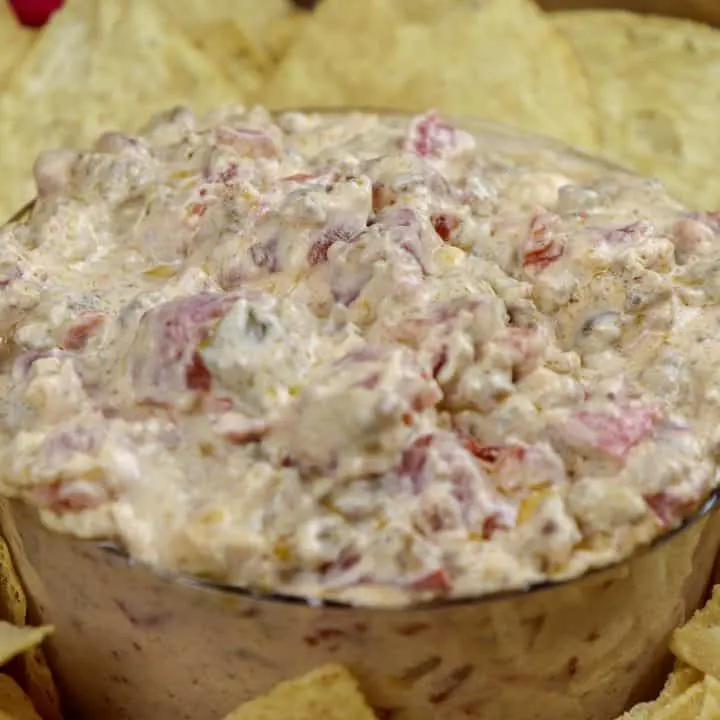 Crockpot Cream Cheese, Sausage & Rotel Dip Recipe - (3.6/5)