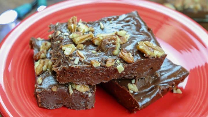 Picture of Velveeta fudge on a red plate