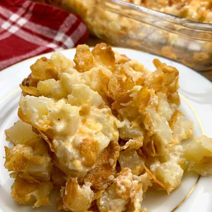 Crock Pot Cheesy Potatoes - Julie's Eats & Treats