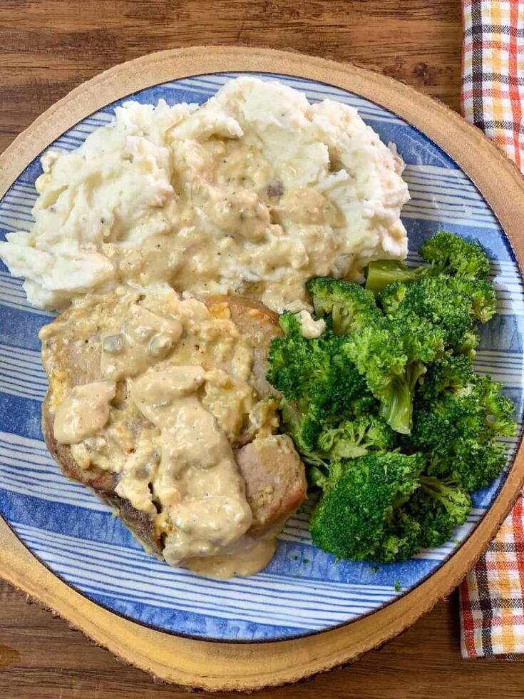 Baked Pork Chops and Gravy - Back To My Southern Roots