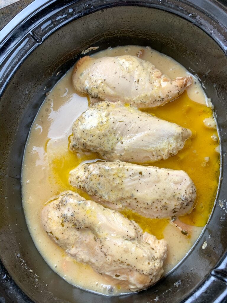 Cooked chicken in the slow cooker