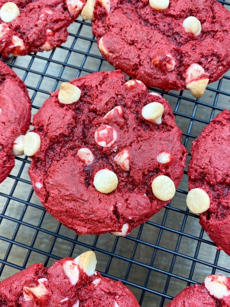 red velvet cookie recipe with cake mix