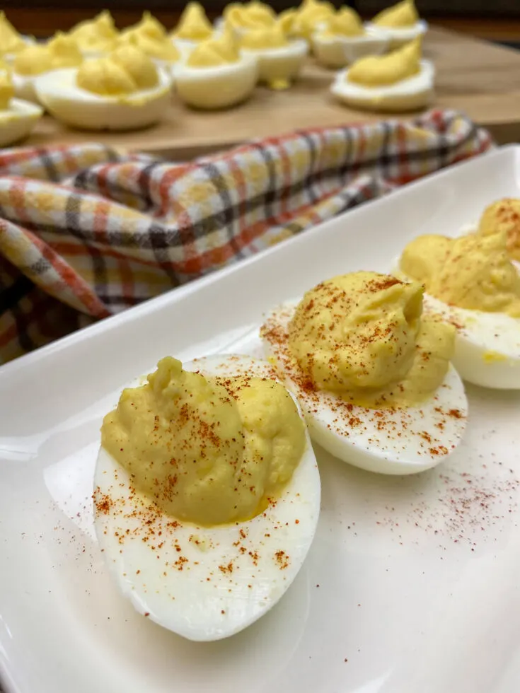 https://www.backtomysouthernroots.com/wp-content/uploads/2020/11/Easy-deviled-eggs-recipe-e1605549303135.jpg.webp