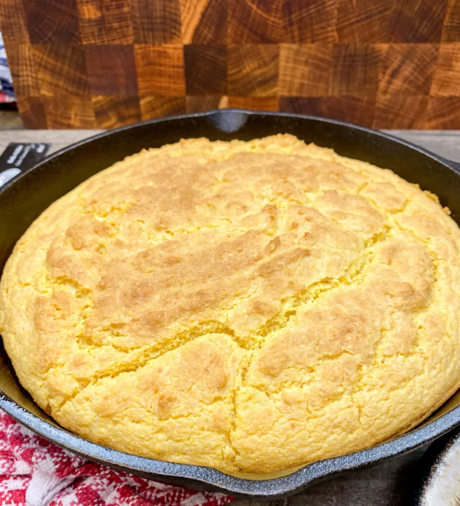 Buttermilk Cornbread in Cast Iron Skillet :: Recipes :: Camellia Brand