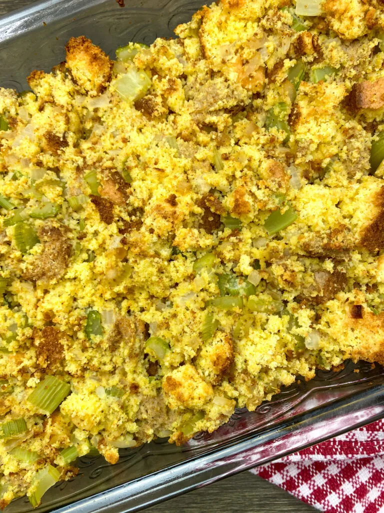 Black Folks Cornbread Dressing Recipe - The Soul Food Pot