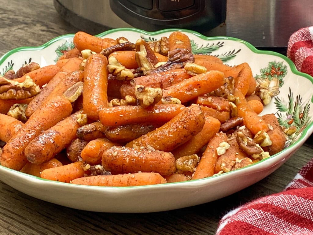 Slow Cooker Baby Carrots - Spicy Southern Kitchen