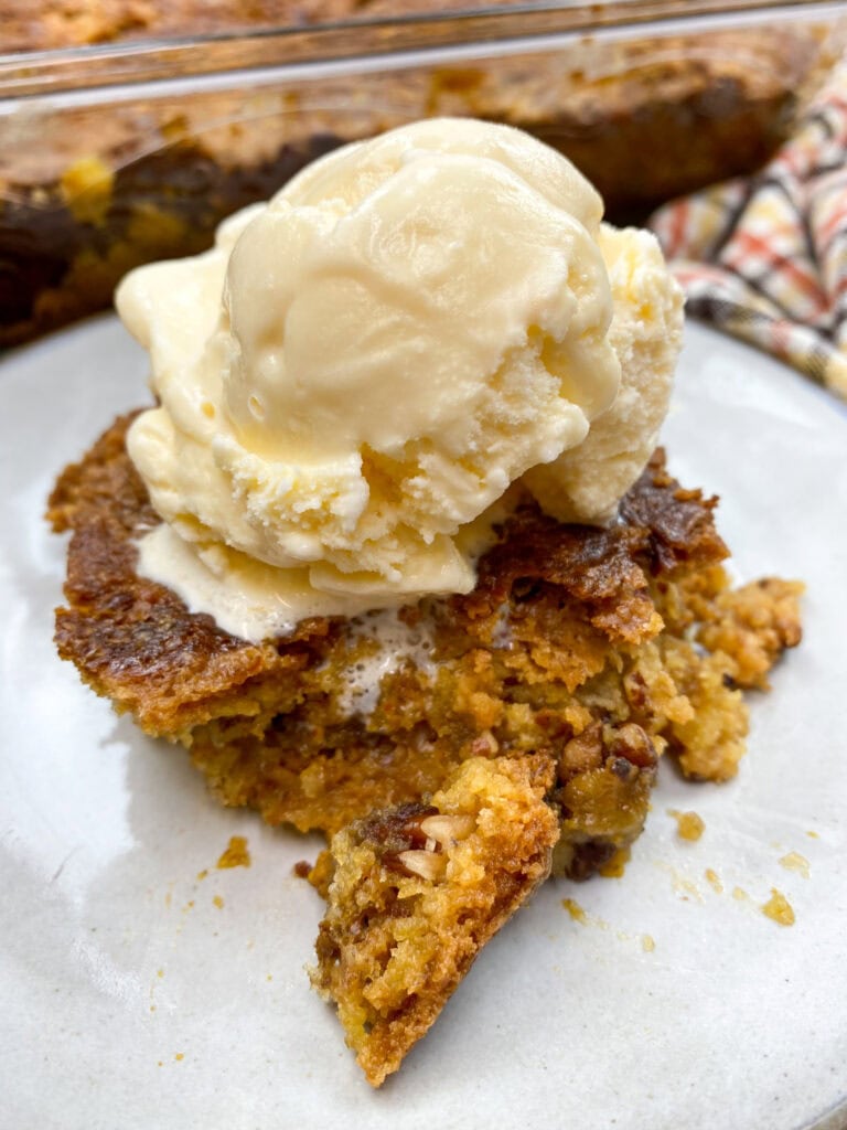 Easy Pumpkin Dump Cake Recipe - Back To My Southern Roots
