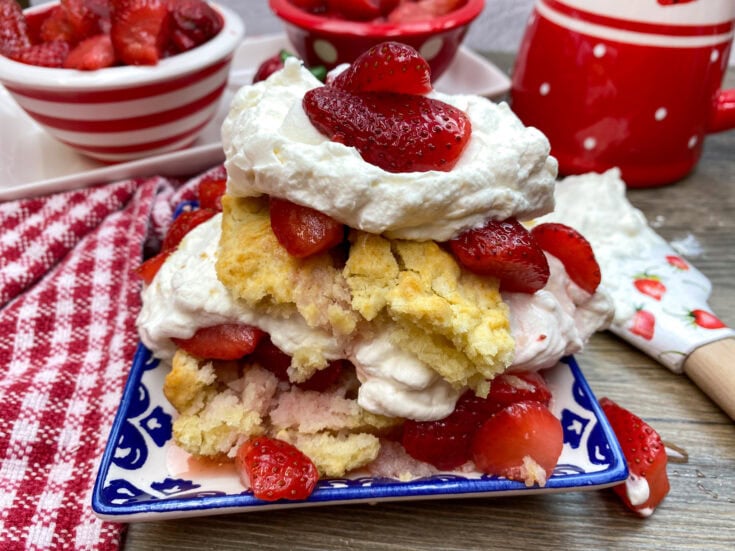 The Best Strawberry Shortcake - Back To My Southern Roots