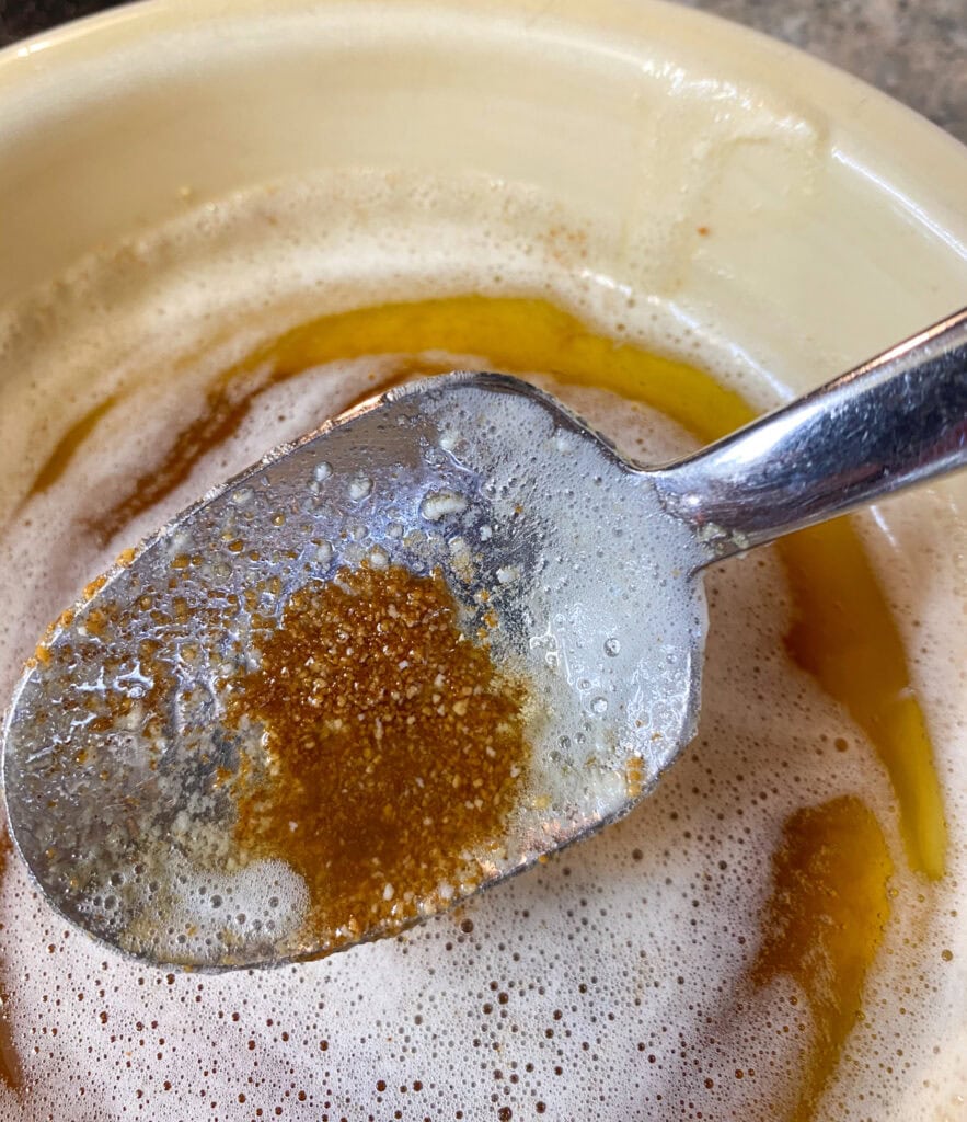 How To Make Brown Butter (Beurre Noisette) - Messy Witchen