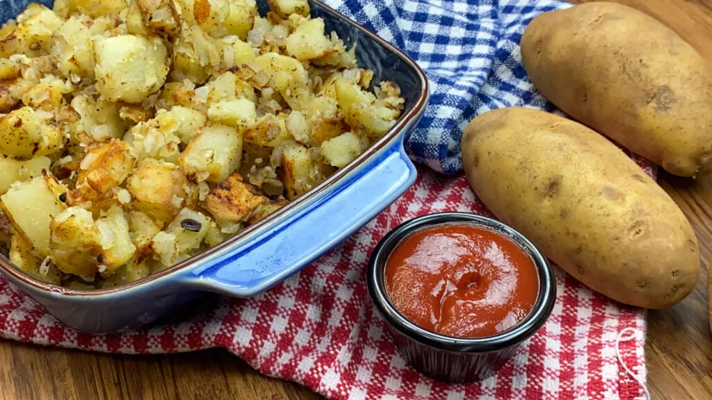 Smothered Potatoes and Onions