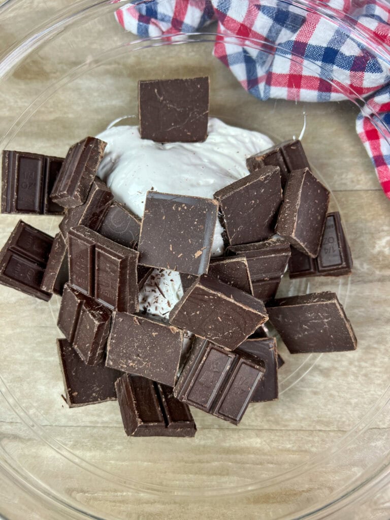 https://www.backtomysouthernroots.com/wp-content/uploads/2022/08/German-chocolate-in-a-bowl--768x1024.jpg