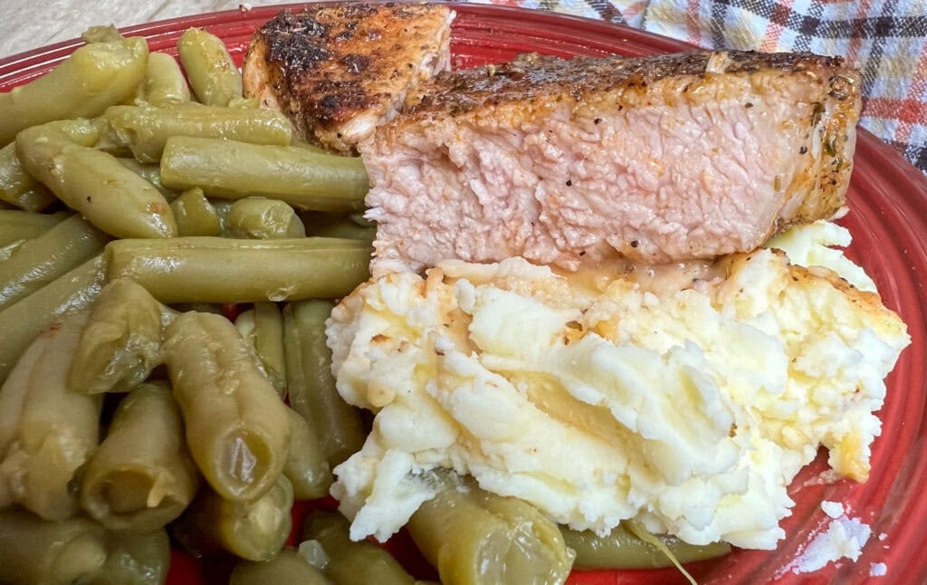 Easy Pan Fried Boneless Pork Chops Back To My Southern Roots