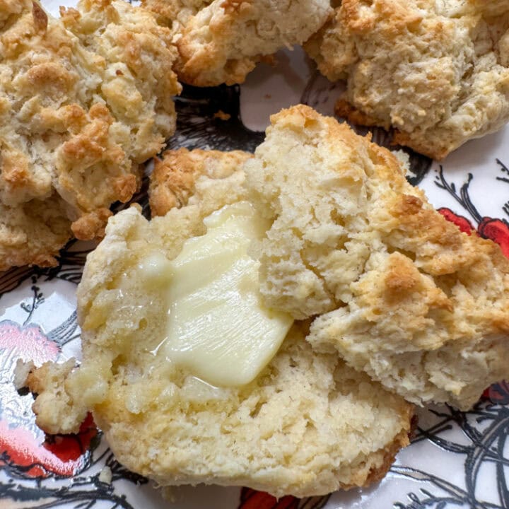 https://www.backtomysouthernroots.com/wp-content/uploads/2023/03/3-ingredient-biscuits-with-butter-2-e1679405029619-720x720.jpg