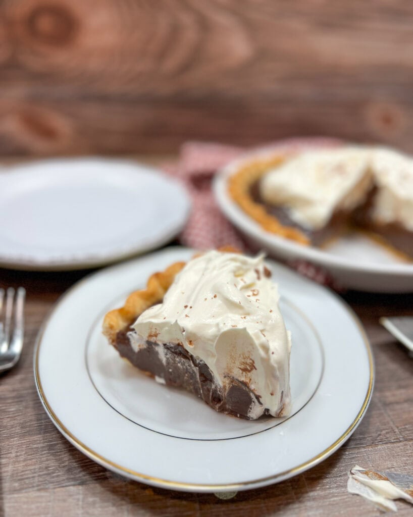 Homemade Chocolate Cream Pie Recipe - Back To My Southern Roots
