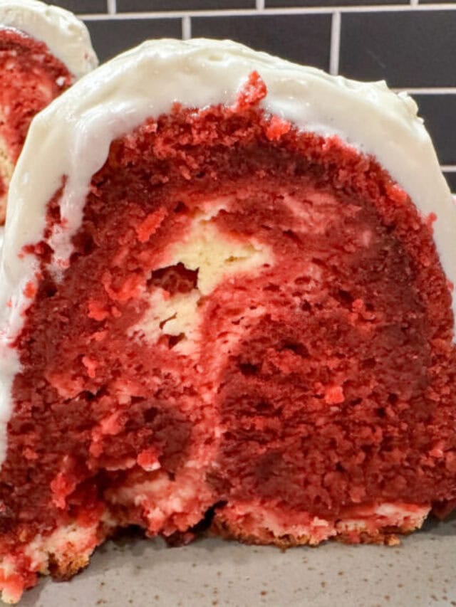 Easy Red Velvet Pound Cake With Cream Cheese Center Back To My Southern Roots