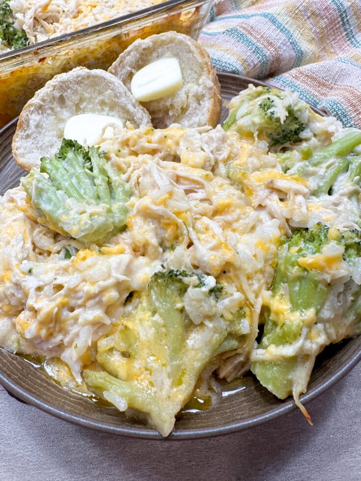 Easy Chicken Rice And Broccoli Casserole With Cheese - Back To My ...