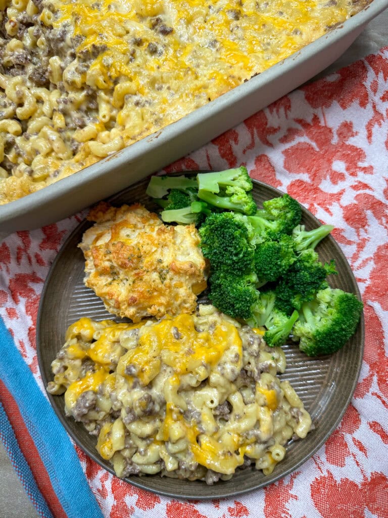 Hamburger Mac And Cheese Casserole - Back To My Southern Roots