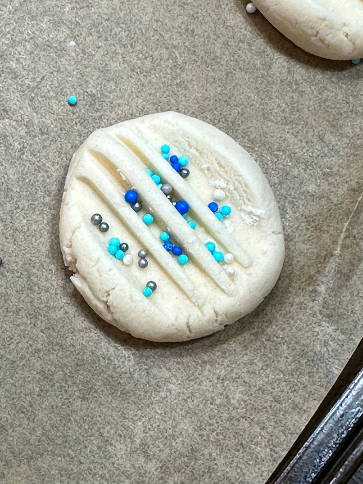 Easy Sheet Pan Shortbread Cookies - Seasons and Suppers