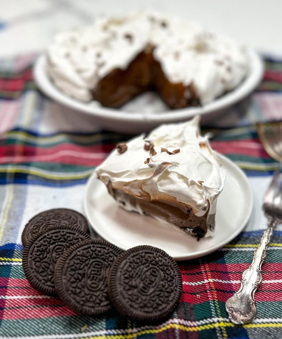 No-Bake Mississippi Mud Pie Recipe - Back To My Southern Roots