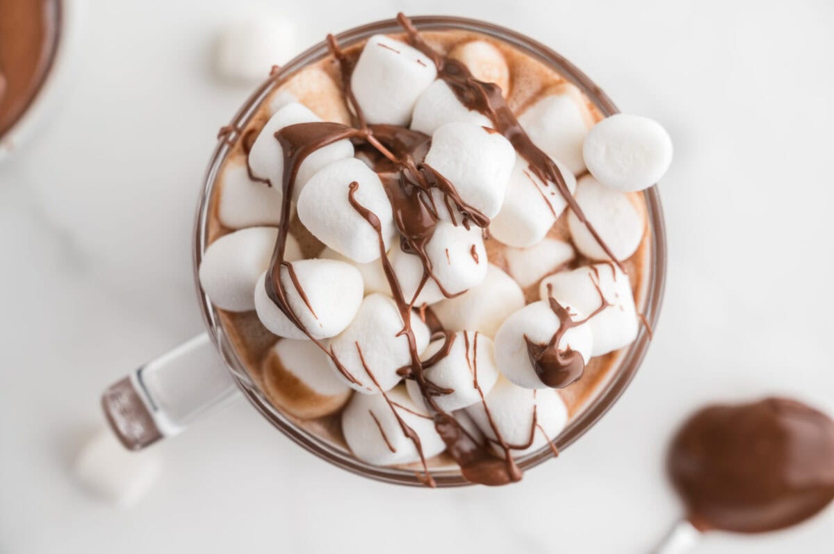 How to Make Creamy Hot Chocolate with Nutella - Back To My Southern Roots