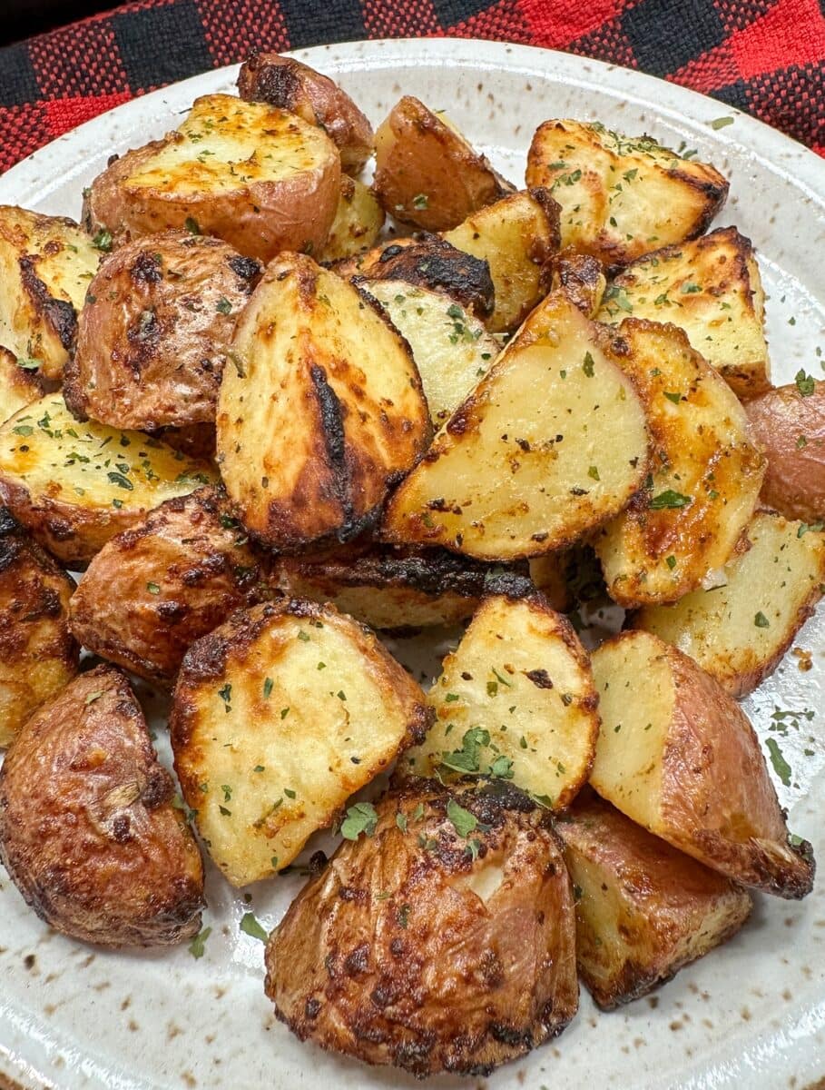 Small Red Potatoes in the Air Fryer - Back To My Southern Roots